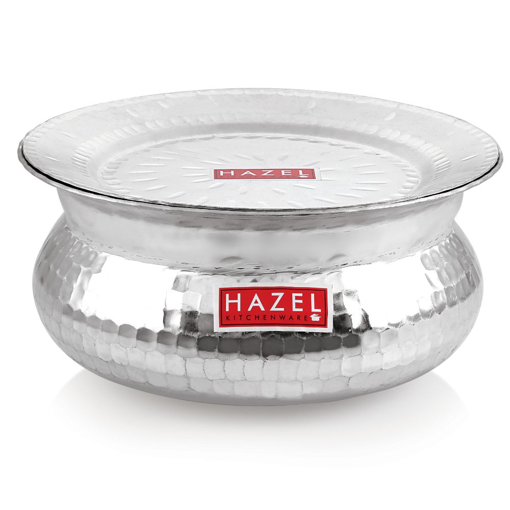 The handi with its hammered lid on, viewed from the front, on a white background.