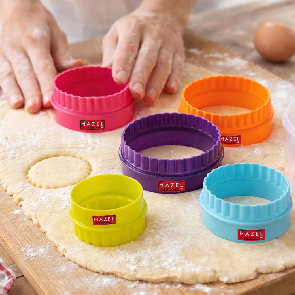 Round Plastic Cookie Cutter Set Of 5, Cutter for Cookies, Biscuits