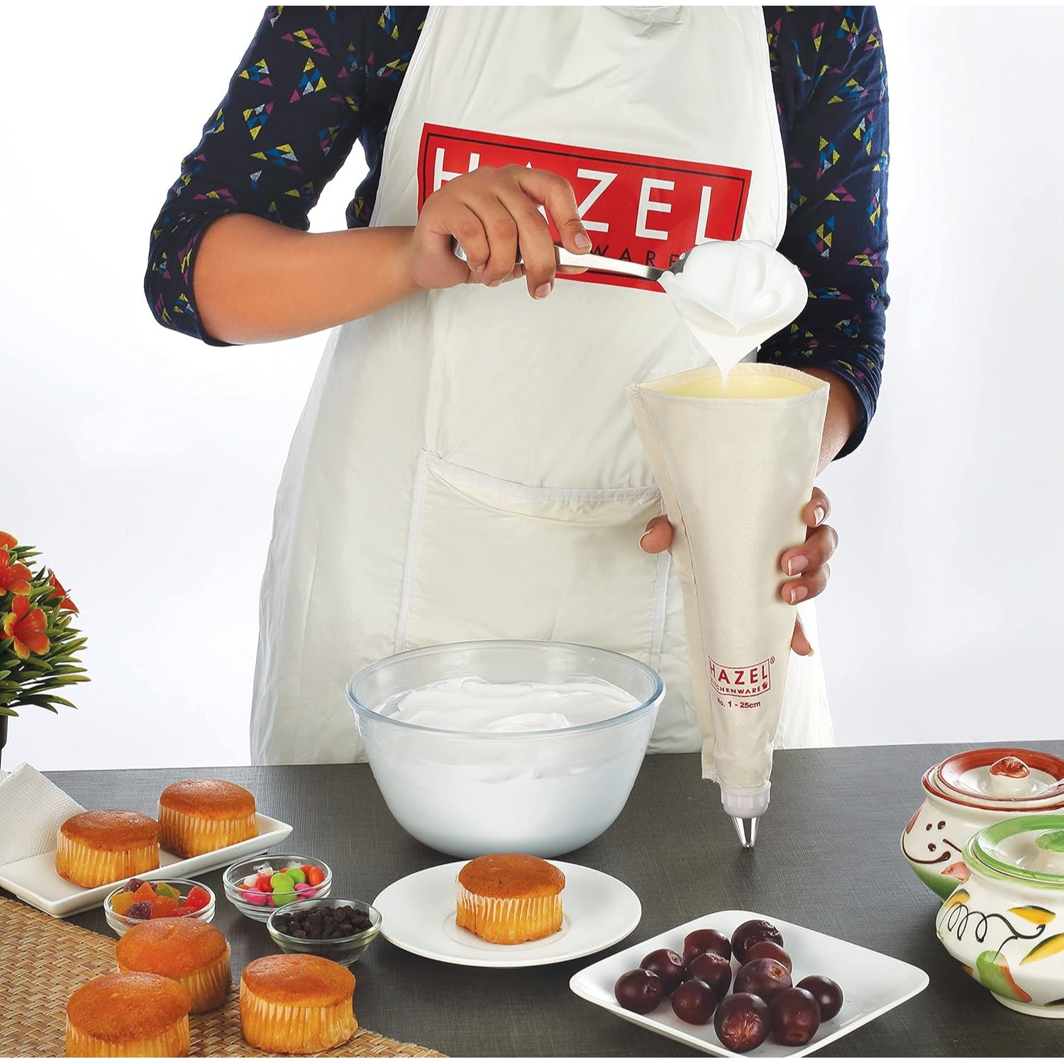 Reusable Cotton Piping Bag with Nozzles for Cake Decorating & Icing Tools