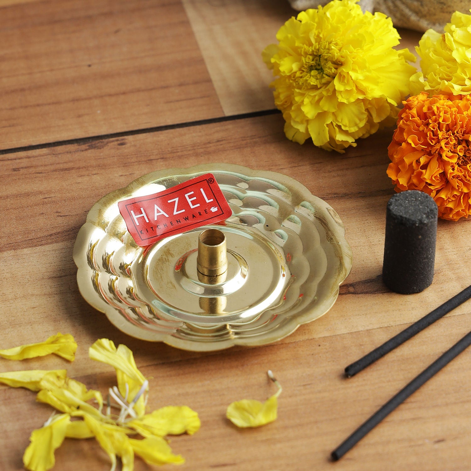 Brass Dhoop Stand for Puja, Incense Stick Holder with Ash Catcher, 8 cm